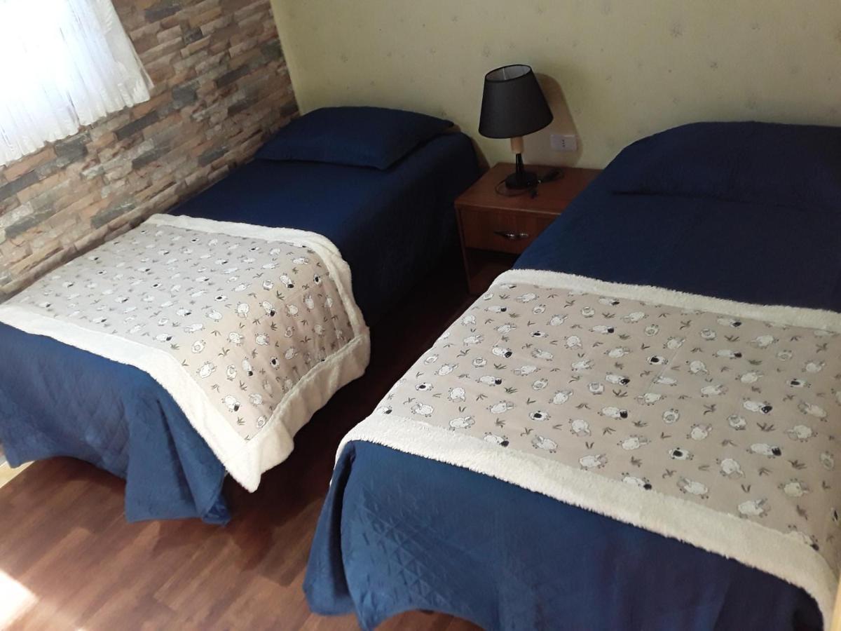 Hostal Don Pedro プエルト・ナタレス エクステリア 写真