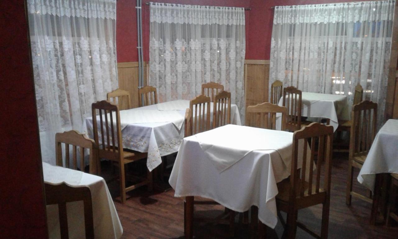 Hostal Don Pedro プエルト・ナタレス エクステリア 写真